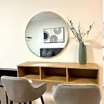 Moderne Erdgeschosswohnung Апартаменти