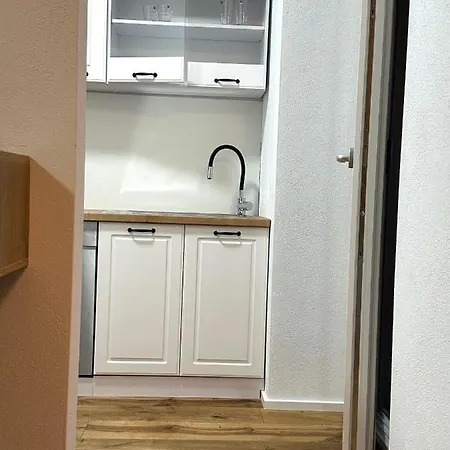 Moderne Erdgeschosswohnung アパート