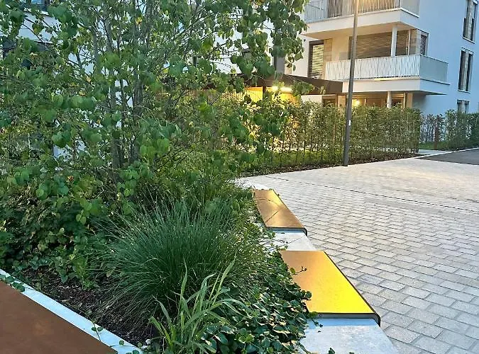 Moderne Erdgeschosswohnung Appartement Augsbourg