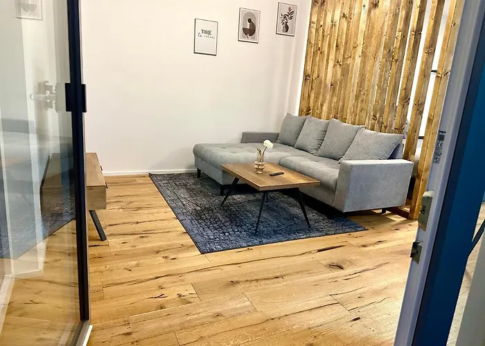 Moderne Erdgeschosswohnung Augsbourg