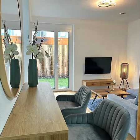 Moderne Erdgeschosswohnung Apartment *